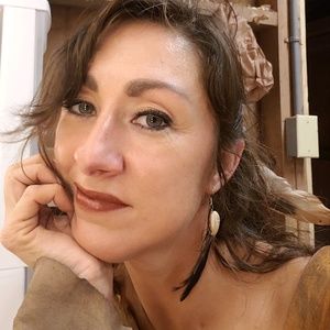 Meet your Posher, Betsy